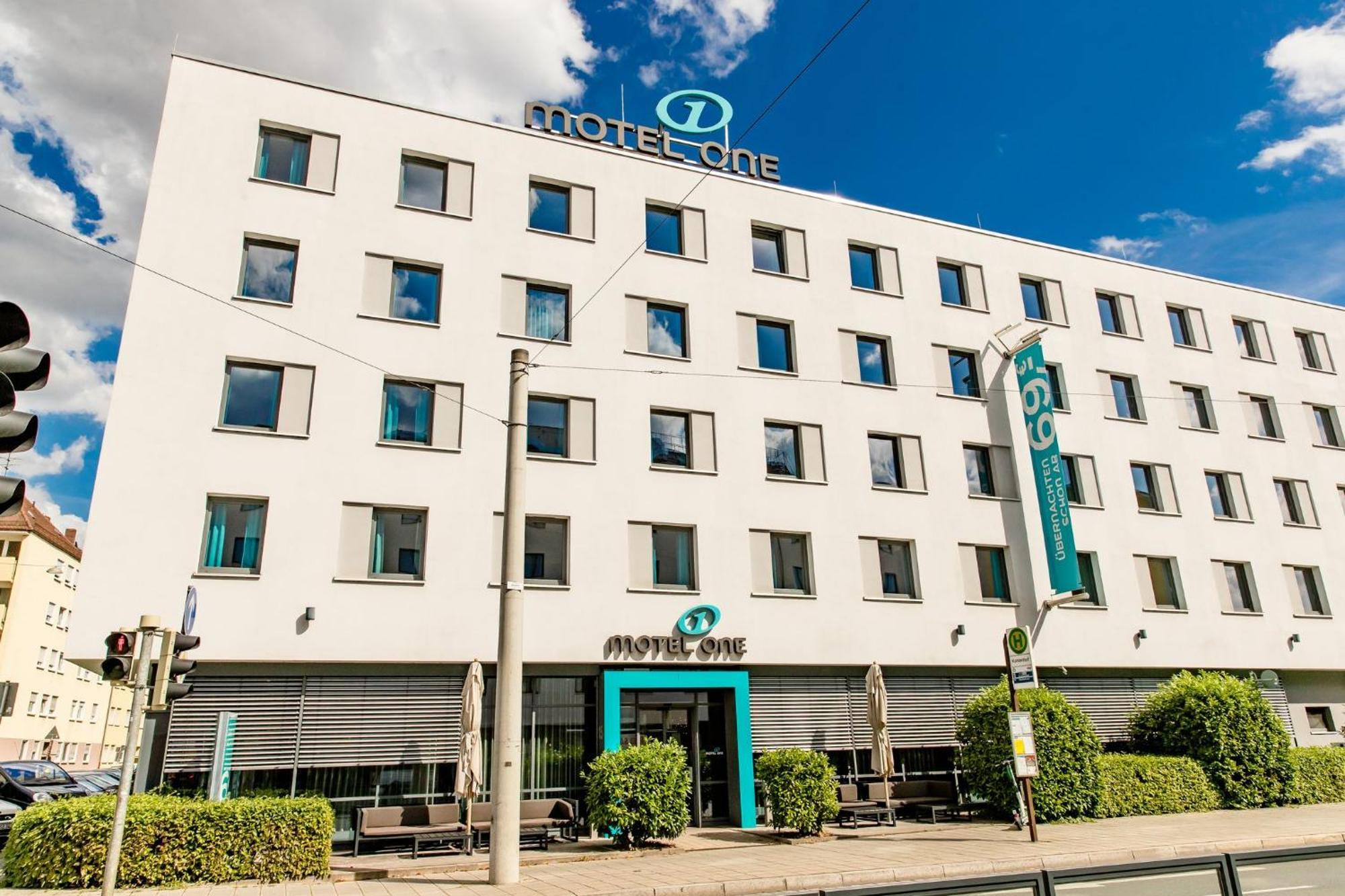 Motel One Nuernberg-Plaerrer ภายนอก รูปภาพ