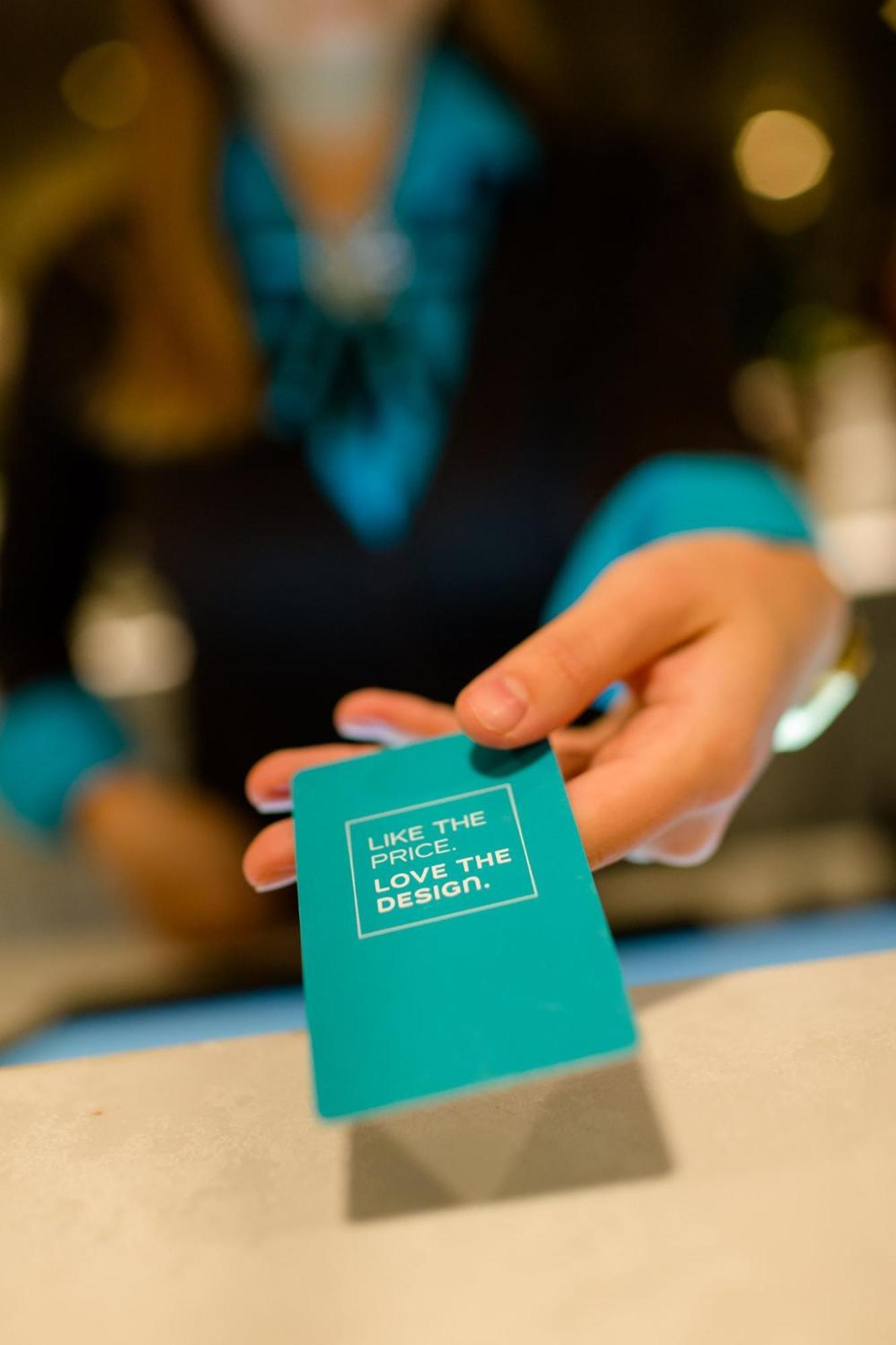 Motel One Nuernberg-Plaerrer ภายนอก รูปภาพ