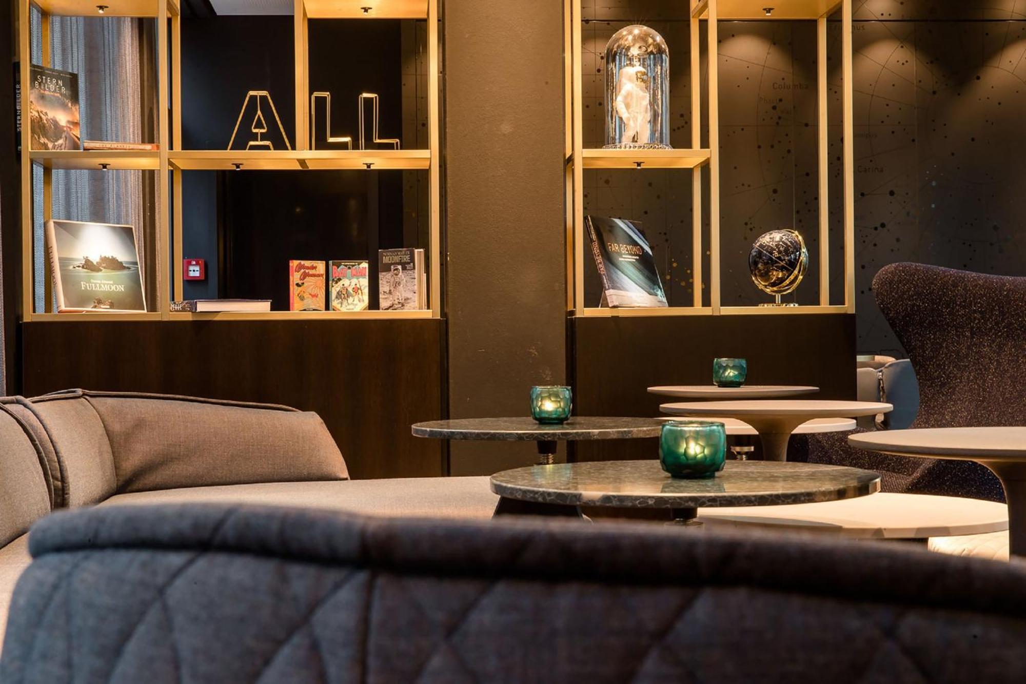 Motel One Nuernberg-Plaerrer ภายนอก รูปภาพ