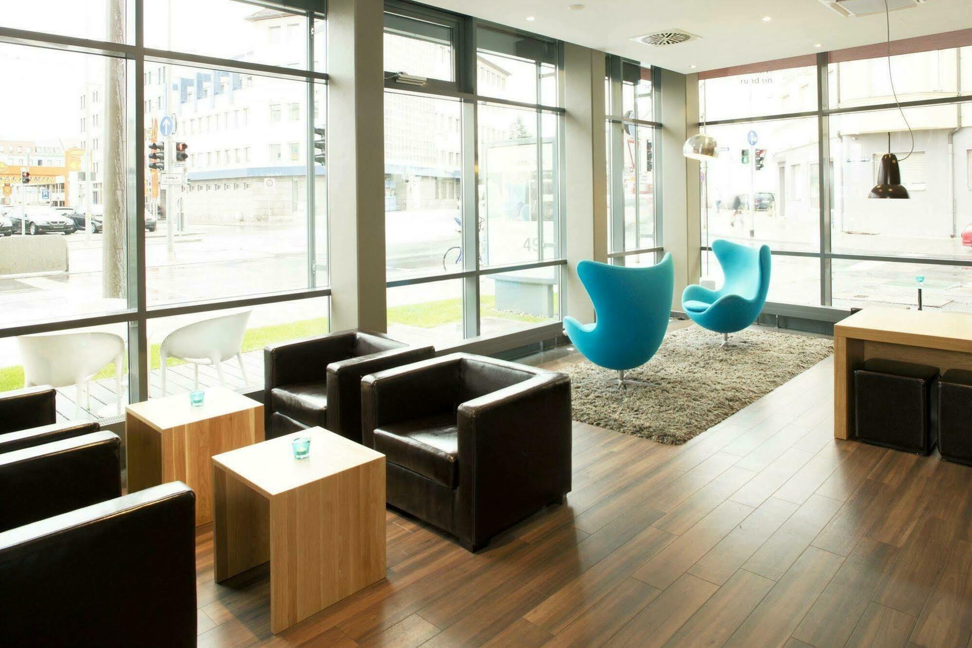 Motel One Nuernberg-Plaerrer ภายนอก รูปภาพ
